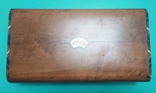 Alte Box mit Spielsteine Antik
